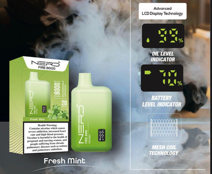 Green disposable vape with LCD display, 8000 puffs, Fresh Mint flavor